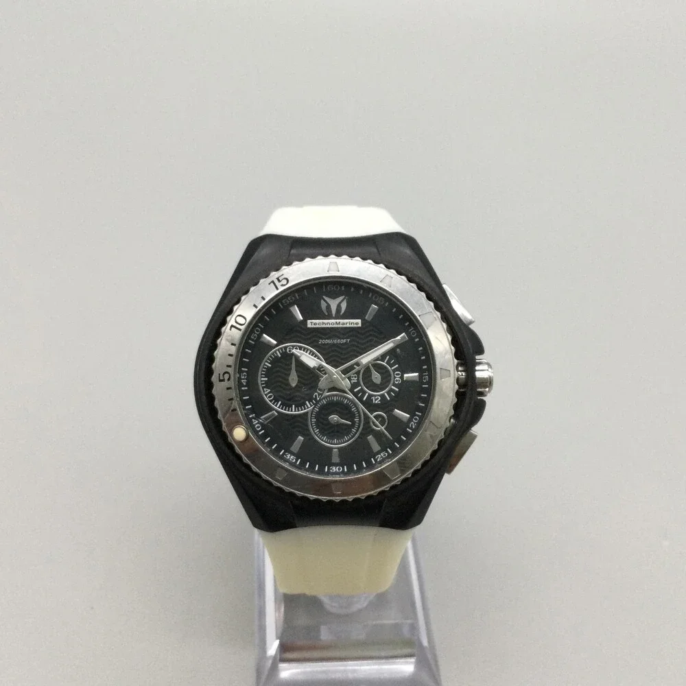 TechnoMarine Cruise Mens Watch 43mm White Strap Chronograph 200m New Battery